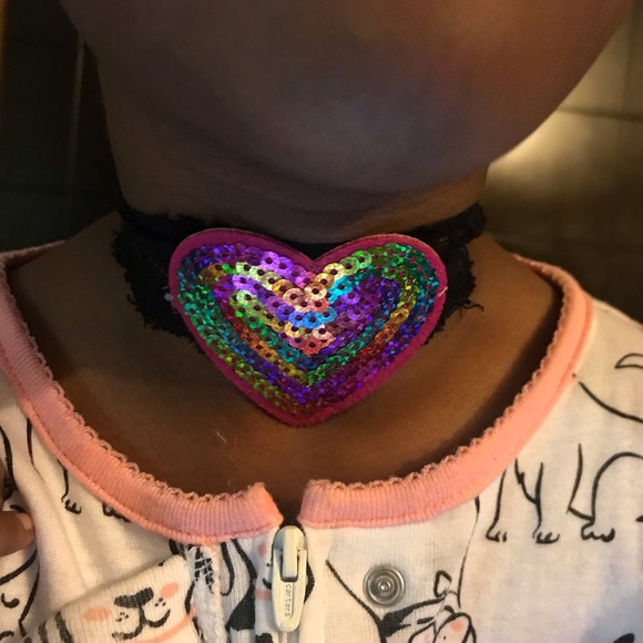 Necklace - Picture 1 of 2